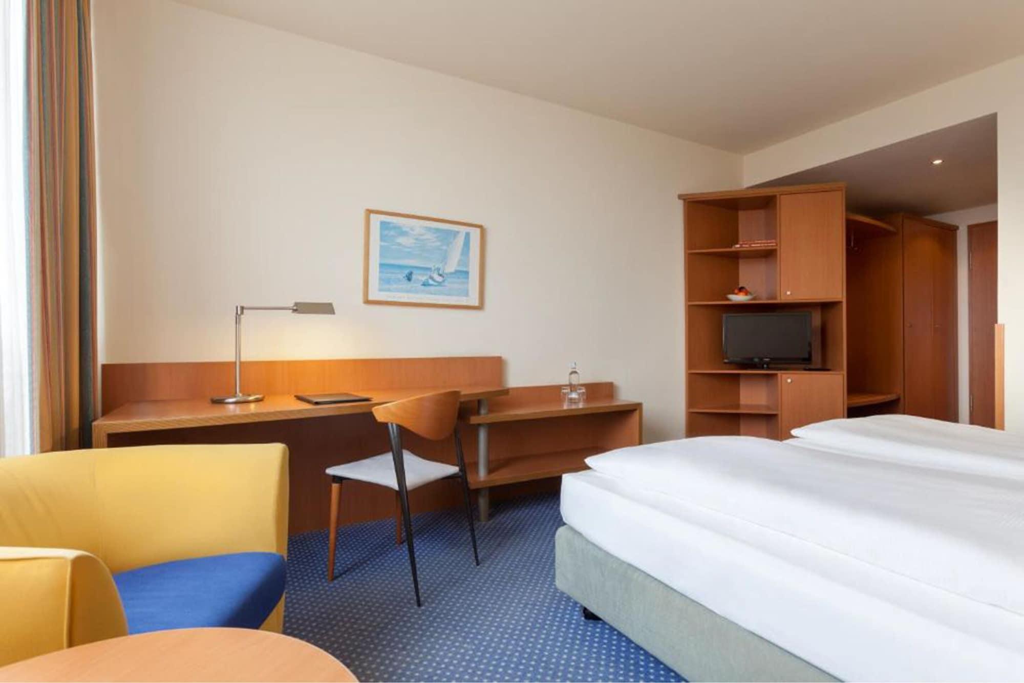 Vienna House By Wyndham Baltic Stralsund Hotel Ngoại thất bức ảnh
