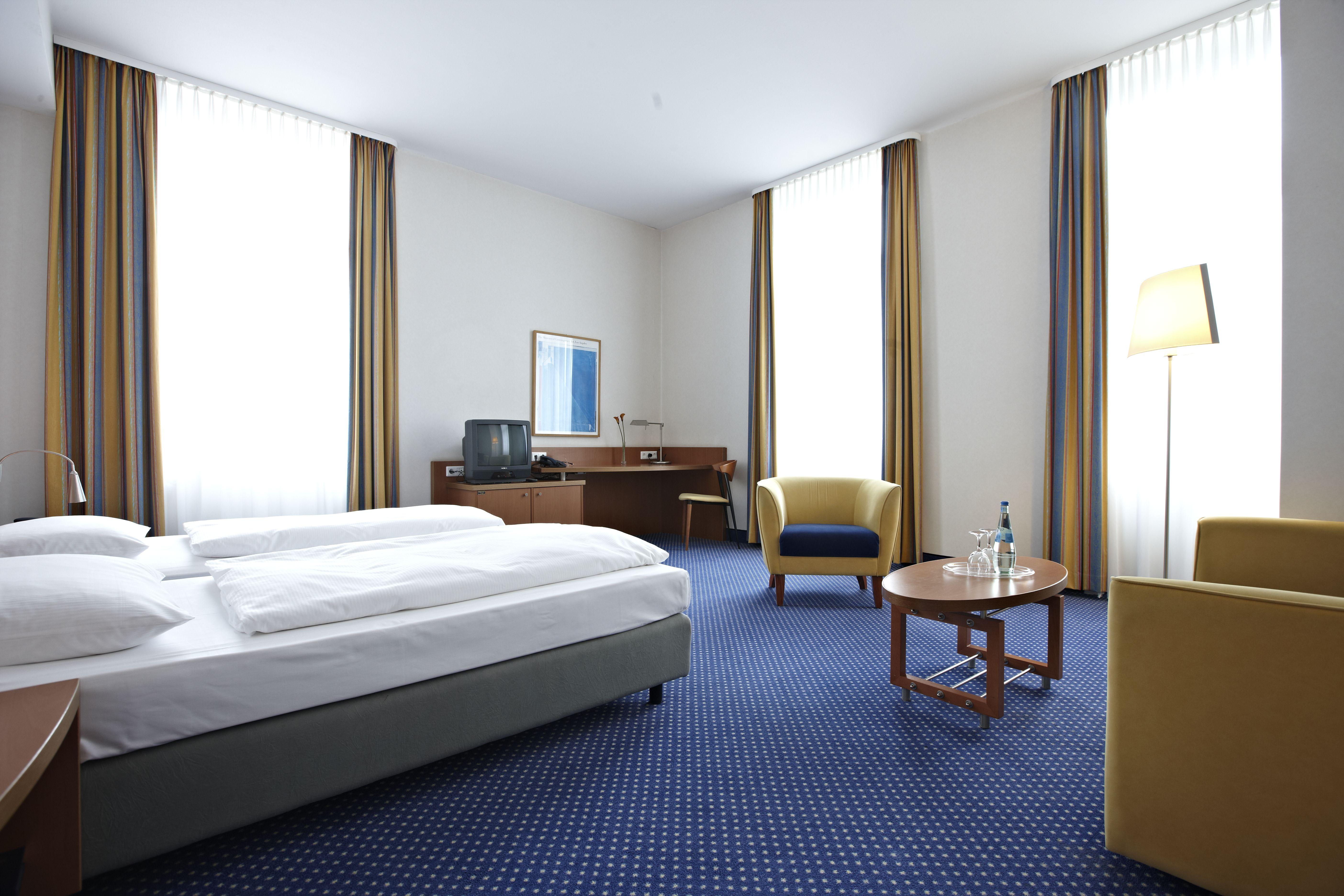 Vienna House By Wyndham Baltic Stralsund Hotel Phòng bức ảnh
