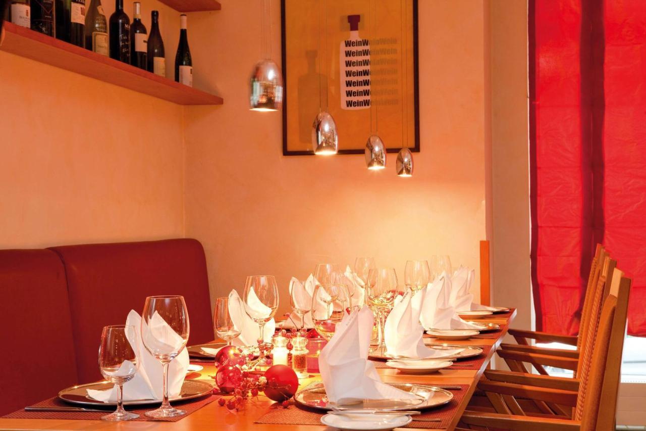 Vienna House By Wyndham Baltic Stralsund Hotel Ngoại thất bức ảnh