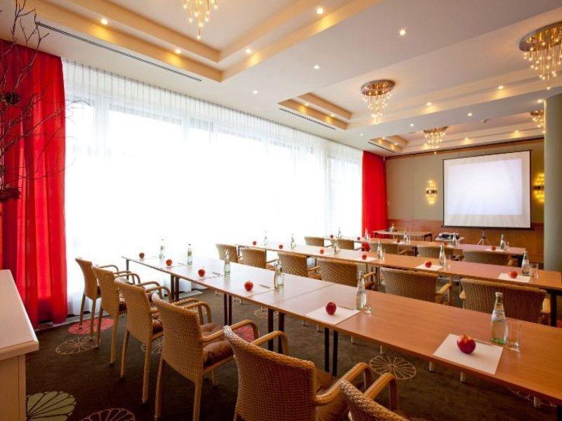 Vienna House By Wyndham Baltic Stralsund Hotel Ngoại thất bức ảnh