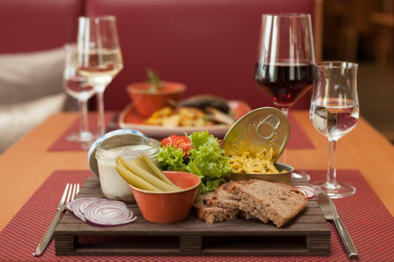 Vienna House By Wyndham Baltic Stralsund Hotel Ngoại thất bức ảnh